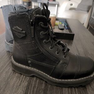 Harley Davidson Men's Bonham Leather Riding Boot 
Size:7 Used